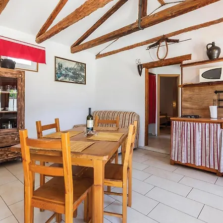 Holiday home Lovely In With Kitchen *